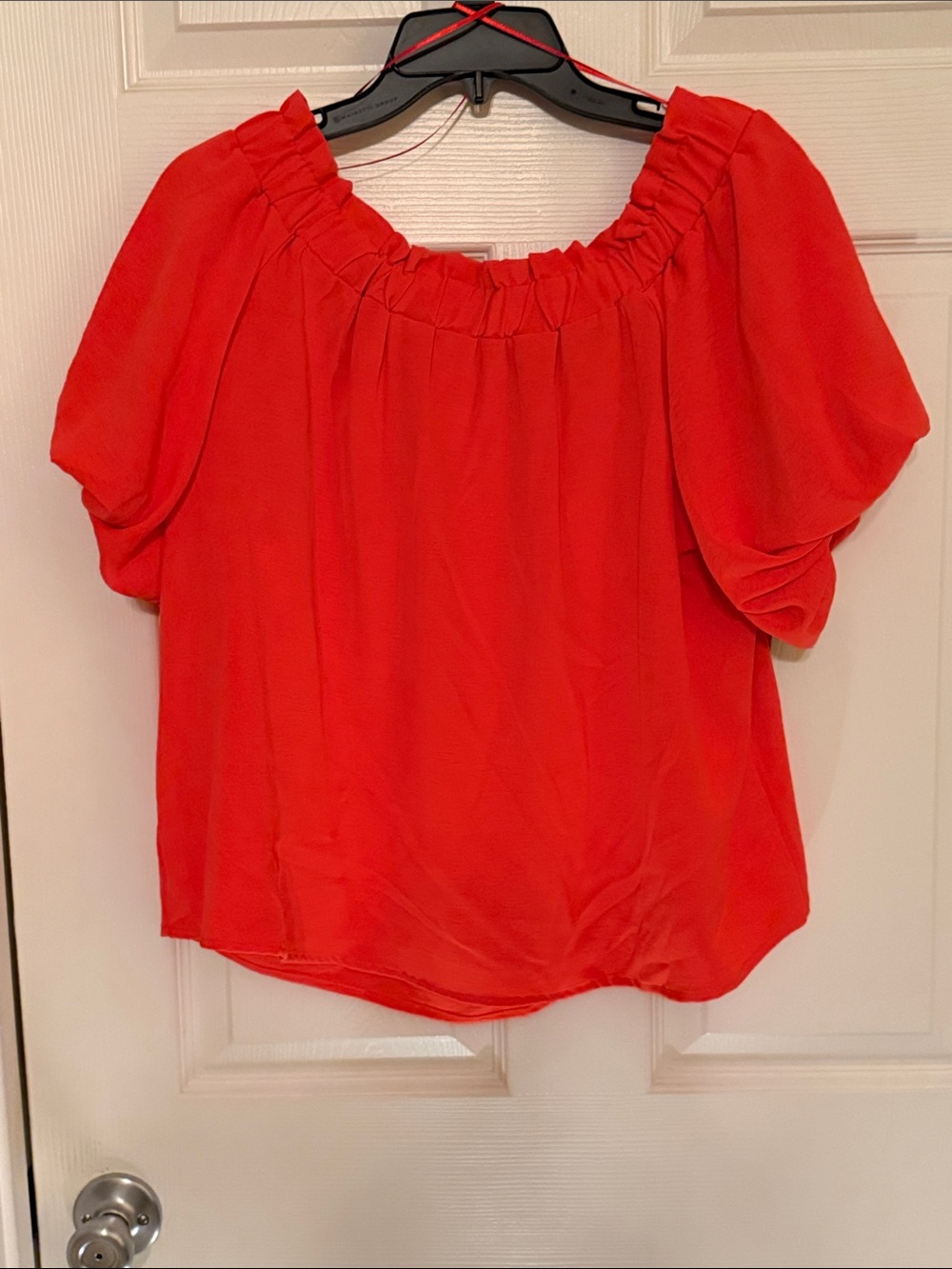 Vince Camuto Bold Red Off-Shoulder Puff Sleeve Top NWT
